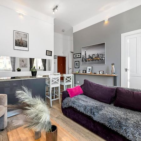 Amazing Apartment On Plac Zamkowy Varsóvia Exterior foto